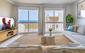 Vacation Marbella I Sea Views, 24-7 Security, Parking, Walk To Everything In Luxurious Puerto Banus
