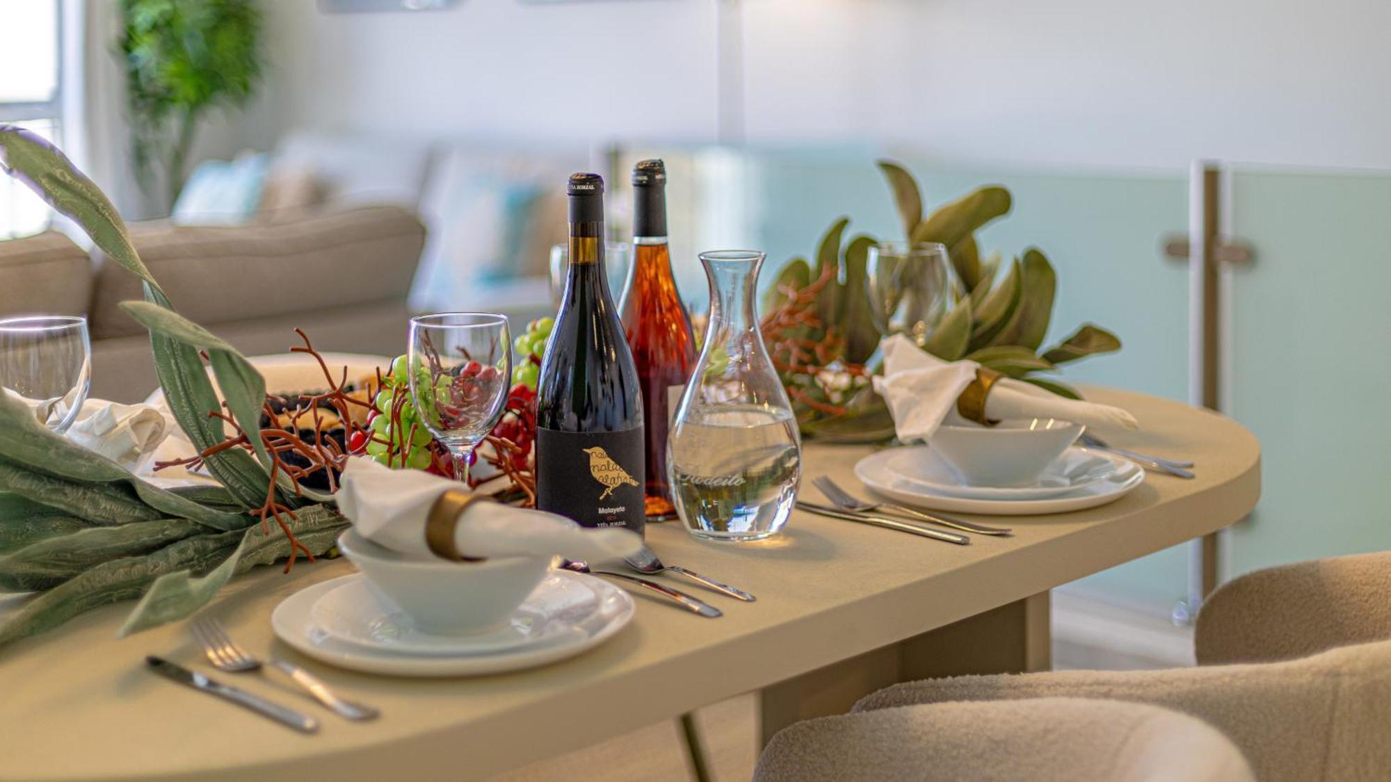 Vacation Marbella I Sea Views, 24-7 Security, Parking, Walk To Everything In Luxurious Puerto Banus Exterior photo